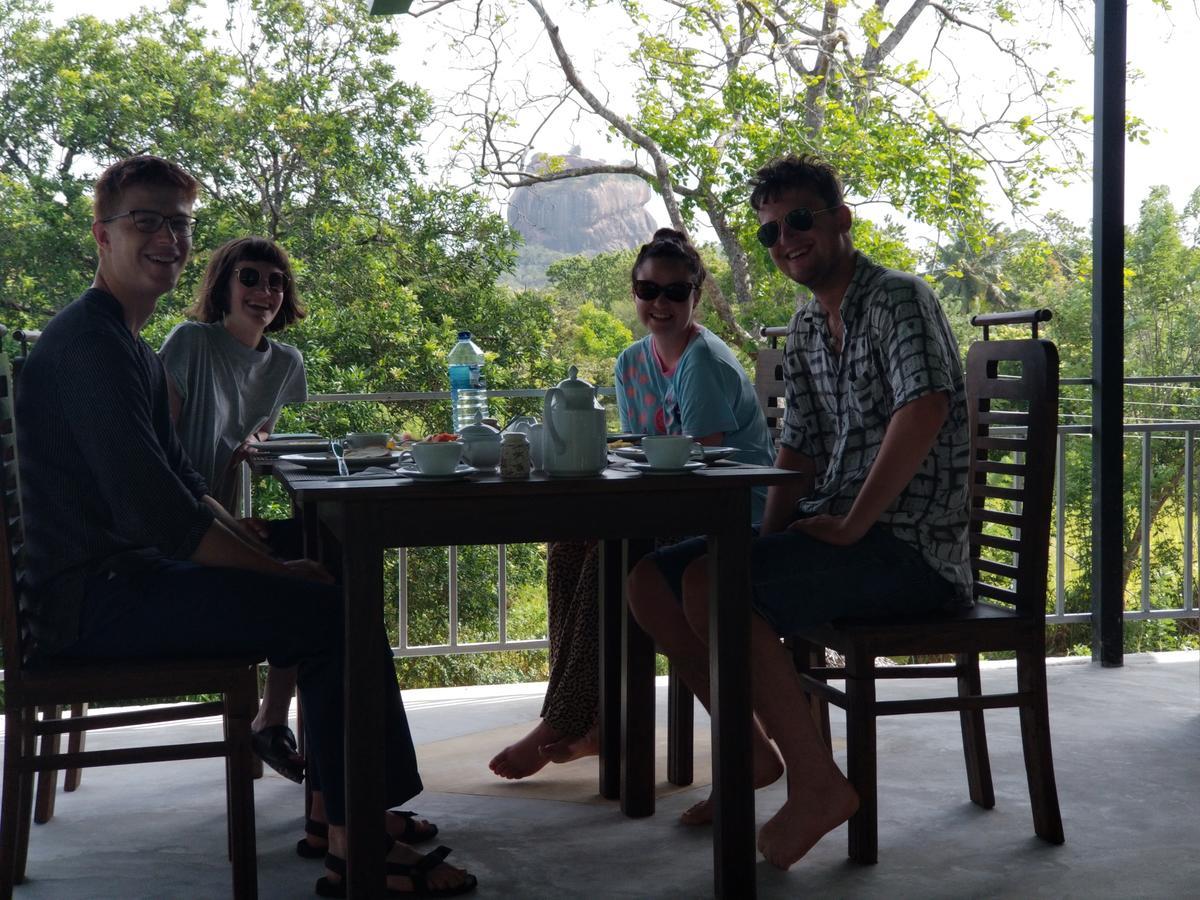 Sigiriya Rock Hide Hotel Exterior foto