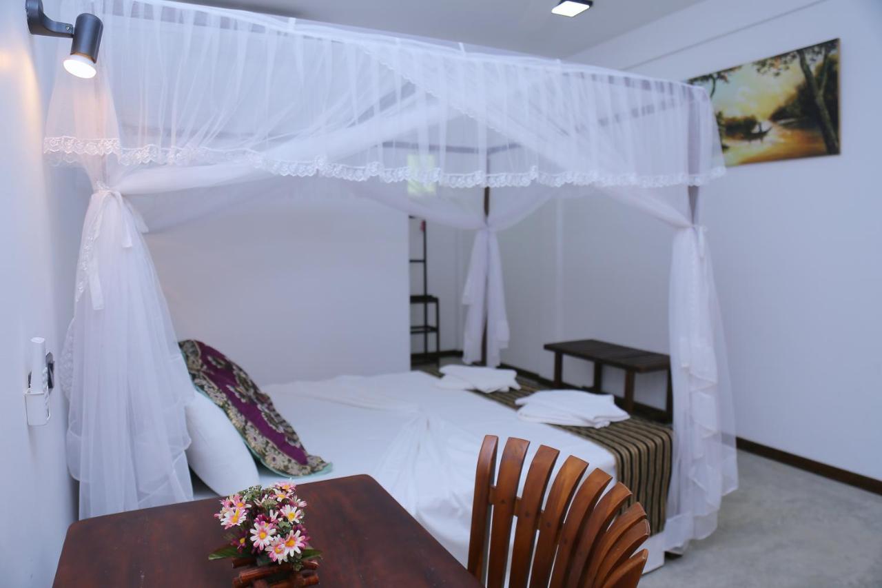 Sigiriya Rock Hide Hotel Exterior foto