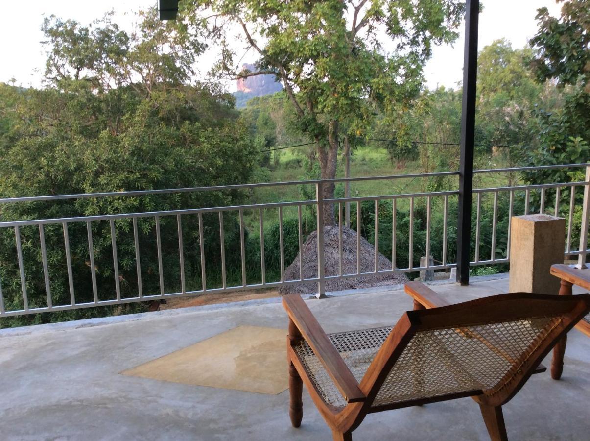 Sigiriya Rock Hide Hotel Exterior foto